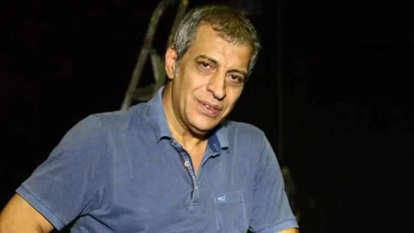 Ο Θέμης Αδαμαντίδης έκανε το επόμενο βήμα με την αρκετά χρόνια νεότερη σύντροφό του