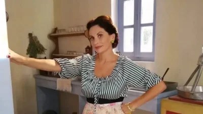 Άγριες Μέλισσες: «Τελευταία γυρίσματα...» - H Θεοφανία Παπαθωμά αποχαιρετά την Βιολέτα