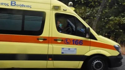 Βουλιαγμένη: Άτομο χωρίς τις αισθήσεις του ανασύρθηκε από βραχώδες σημείο