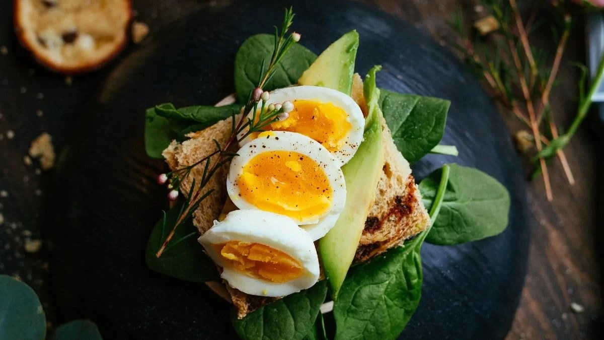 The Boiled Egg Diet: Η περίφημη δίαιτα με τα πιο γρήγορα αποτελέσματα