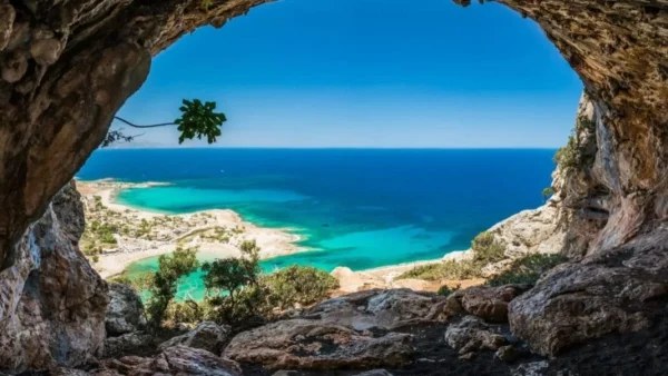 Το εντυπωσιακό τρέιλερ που η ΚΡΗΤΗ TV υποδέχεται το καλοκαίρι!