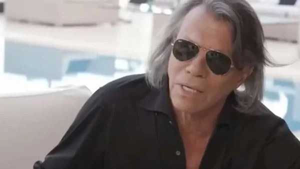 Πρεμιέρα για το Γηροκομείο του Ηλία Ψινάκη - Τι νούμερα τηλεθέασης έκανε το βράδυ της Τρίτης 21/6