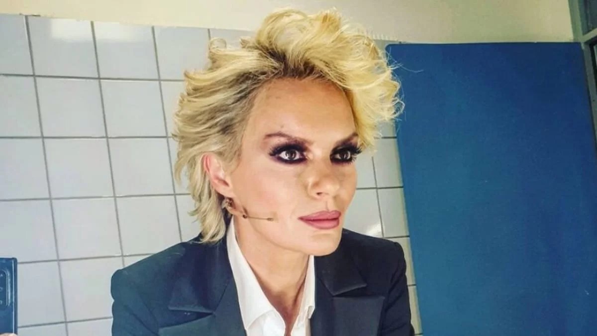 ''Aτομίδια που νομίζουν ότι κάτι είναι...'': ''Δίκασε'' ορισμένους influencers η Έλενα Χριστοπούλου