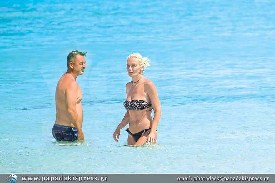 Χριστοπούλου και σύντροφος