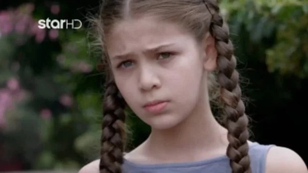 Elif: Η Ελίφ δυσκολεύεται να πει πως η Μελέκ είναι μητέρα της