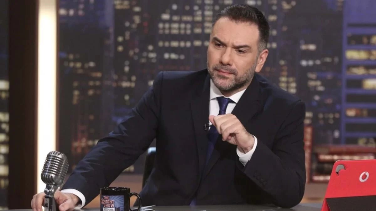 Αυλαία για το The 2night show - Η ανακοίνωση του ΑΝΤ1 για τον Γρηγόρη Αρναούτογλου