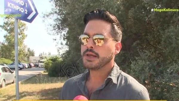«Μου είναι αδιάφορο...» - Η απάντηση του Φοίβου Παπαδάκη στα σχόλια της Τίνας Μεσσαροπούλου