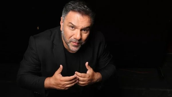 The 2night show: "Έσκασε" από τον ΑΝΤ1 η ανακοίνωση για την εκπομπή του Γρηγόρη Αρναούτογλου