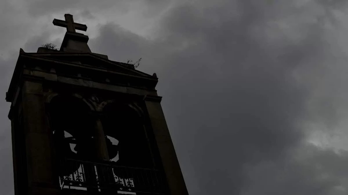 Καιρός (8/6): Νεφώσεις και πτώση της θερμοκρασίας - Πού θα σημειωθούν βροχές