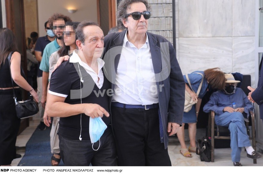 Φωτογραφίες από την κηδεία του Κωνσταντίνου Τζούμα 2