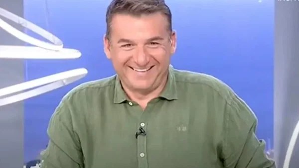 Η σπόντα του Λιάγκα για το τηλεοπτικό "διαζύγιό" του με τη Σκορδά - «Θα πάρω ένα πριόνι να...»