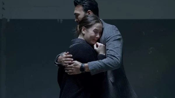 Elif: Ο Μαχίρ είναι πιο αποφασισμένος από ποτέ να βοηθήσει τη Μελέκ - Οι ελπίδες του θα ναυαγήσουν όταν...