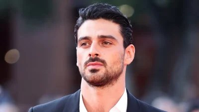 Μικέλε Μορόνε: Ο σταρ του Netflix αποκαλύπτει για πρώτη φορά - «Ένα αγόρι μου ζήτησε να...»