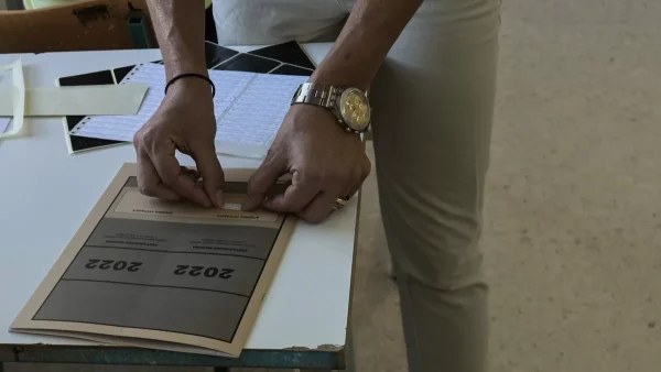Πανελλήνιες 2022: Ανακοινώθηκαν τα θέματα που έπεσαν στο μάθημα Νεοελληνικής Λογοτεχνίας