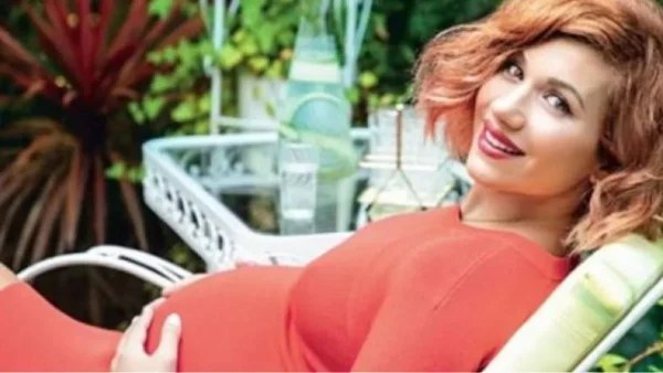 «Νιώθω δυνατή» - Τα πρώτα λόγια της Πέννυς Μπαλτατζή μετά την γέννηση της κόρης της