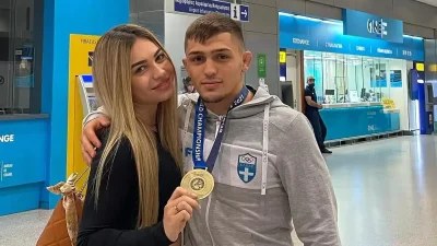 Στιγμές ευτυχίας για τον Γιώργο Πιλίδη και την σύντροφό του μετά το ξέσπασμά του στην εκπομπή «Τι λες τώρα»