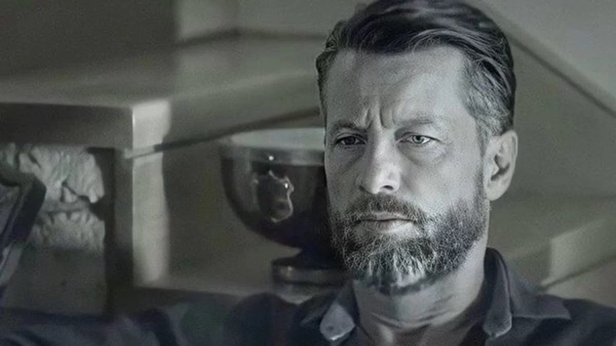 Σασμός: «Το οξυγόνο φέρτε μου...» - Το twitter ''ξεσπάθωσε'' με την εμφάνιση του Βασίλη Σταματάκη
