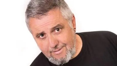 Στάθης Παναγιωτόπουλος: Τι αντίκρυσε με το που έφτασε στην Αλόννησο - Πλάνα έξω από το μαγαζί του