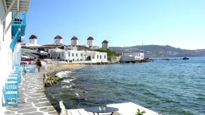 15 ευρώ ο εσπρέσο ενώ η μερίδα καλαμαράκια... - Η λίστα με τις τιμές που επικρατούν φέτος στη Μύκονο