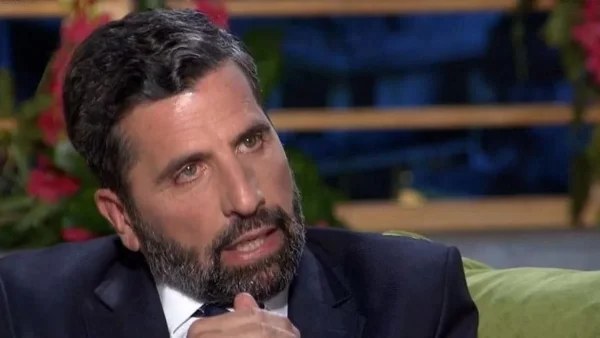 Ο Θανάσης Βισκαδουράκης μιλά για τις τελευταίες στιγμές του πατέρα του - «Ήθελε να μου ζητήσει συγγνώμη πριν...»