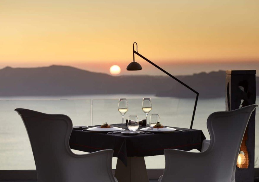 FLYAWAY Creative Restaurant