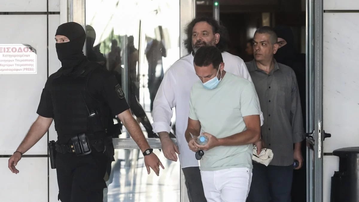 Διεκόπη η δίκη της Χρυσής Αυγής - Τι συνέβη;