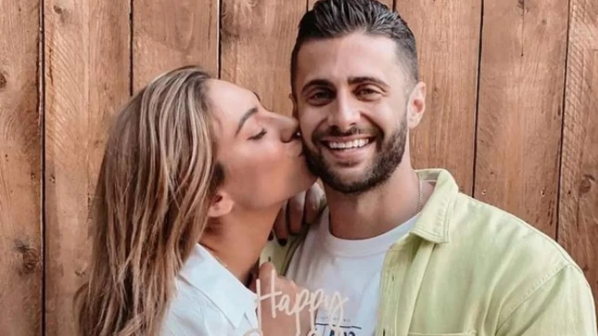 Χωριστές διακοπές για Βαλαβάνη και Βασάλο - Οι αναρτήσεις που φουντώνουν τις φήμες χωρισμού