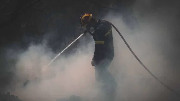 Φωτιά τώρα στον Πύργο Ηλείας