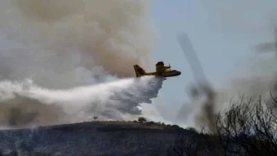 Πυρκαγιές σε Ανδρίτσαινα και Κορωπί