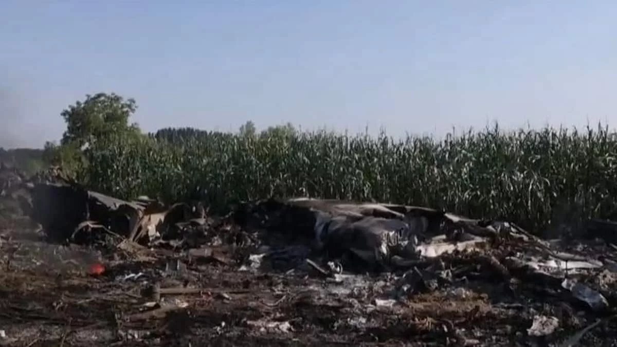 Ανασύρθηκαν τρείς από τις οκτώ σορούς του Antonov - Βρέθηκε το «μαύρο κουτί» του αεροσκάφους