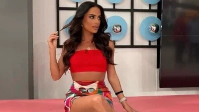 Survivor 5 - ημιτελικός: Πρόλαβε στο τσακ! Η άφιξη της Μαρίας Αντωνά στο γήπεδο