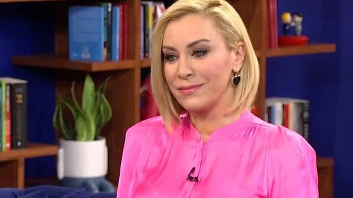 Έντονη η δυσαρέσκεια της  Αντριάνας Παρασκευοπούλου με την ΕΡΤ - Που θα την δούμε τη νέα σεζόν