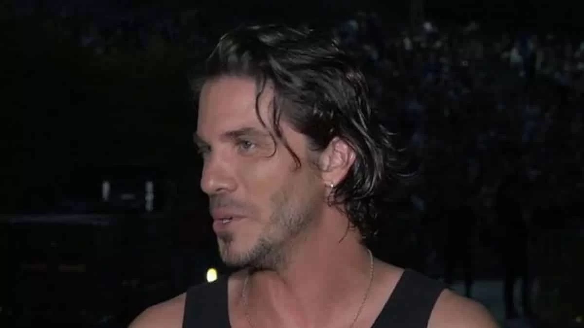 «Αν πω ότι δεν είμαι θα με...» - Ο Νίκος Οικονομόπουλος απαντά και ξεκαθαρίζει για την προσωπική του ζωή