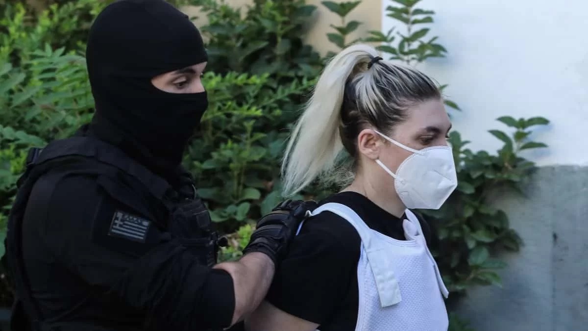 Τραγωδία Πάτρα: Θύελλα αντιδράσεων στο Twitter με την επιστροφή της Ρούλας Πισπιρίγκου στον Κορυδαλλό