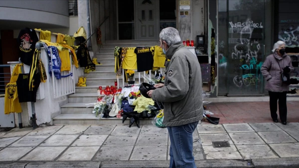 Δολοφονία Άλκη: Η οικογένειά του προειδοποιεί να γίνει η δίκη στην Αθήνα υπό τον φόβο οπαδικών ενεργειών
