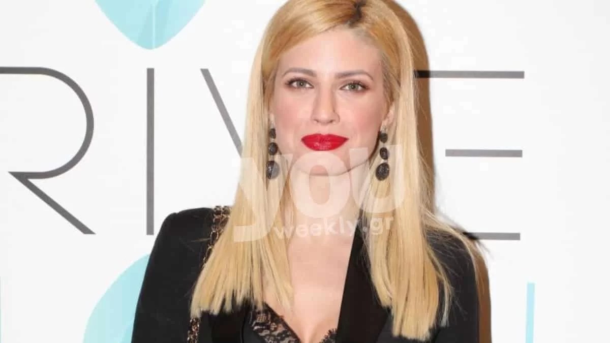 Για τρίτο συνεχόμενο καλοκαίρι: Στον Πόρο για διακοπές η Ευαγγελία Αραβανή με τον επιχειρηματία σύντροφό της