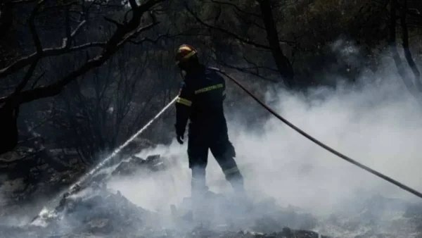 Φωτιά στο Μαρκόπουλο