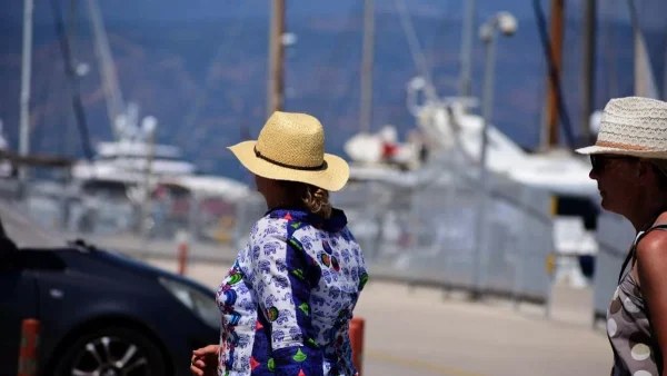 Καιρός: Ξεκινάει σήμερα 23/7 ο καύσωνας - Που προβλέπονται για σήμερα 40αρια