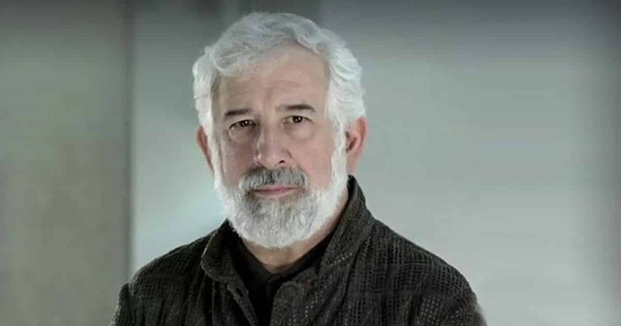Πέτρος Φιλιππίδης