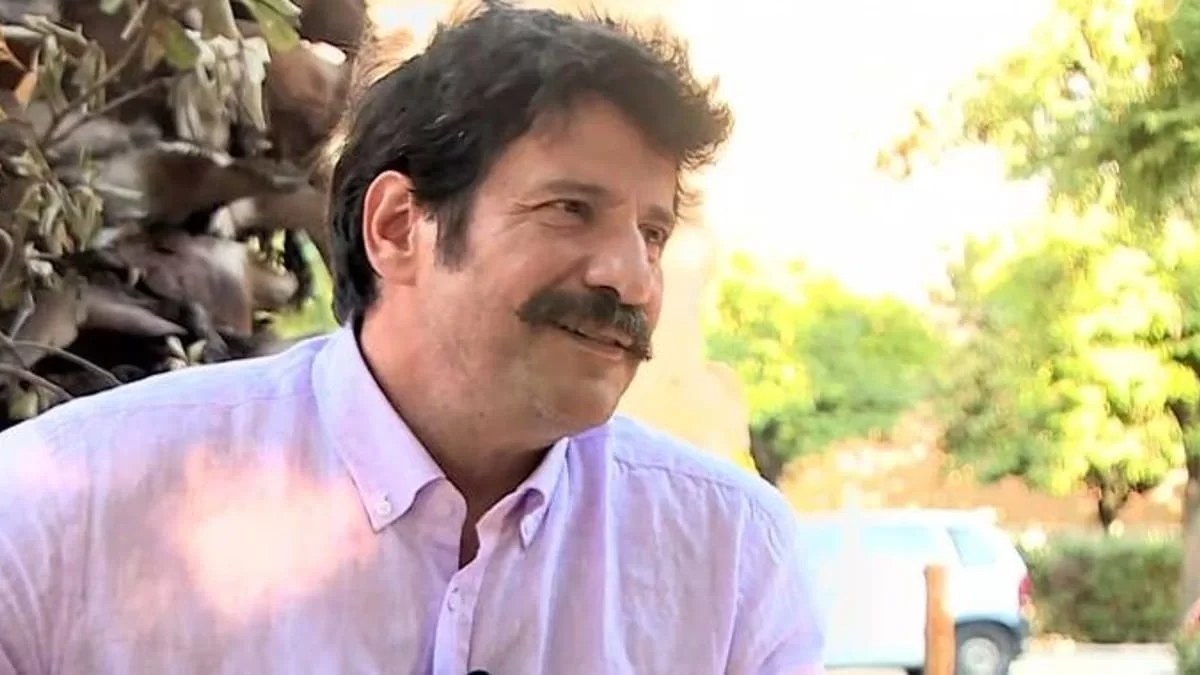 «Δεν γίνεται λόγω της κατάστασης στην οποία βρίσκομαι...» - Ο Γεωργούλης μιλά ανοιχτά για την προσωπική του ζωή
