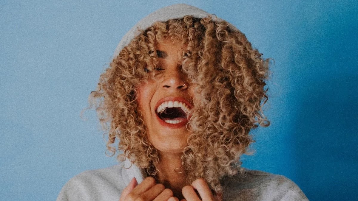 LORVENN HAIR PROFESSIONALS: Νέες vegan κρέμες Naturally Wavy και Finest Curl