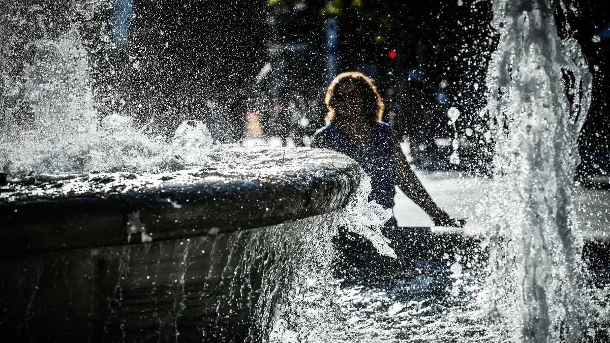 «Ή που θα λιώσουμε ή που θα καούμε παντού» - Επικά τα σχόλια στο Twitter με την έλευση του καύσωνα