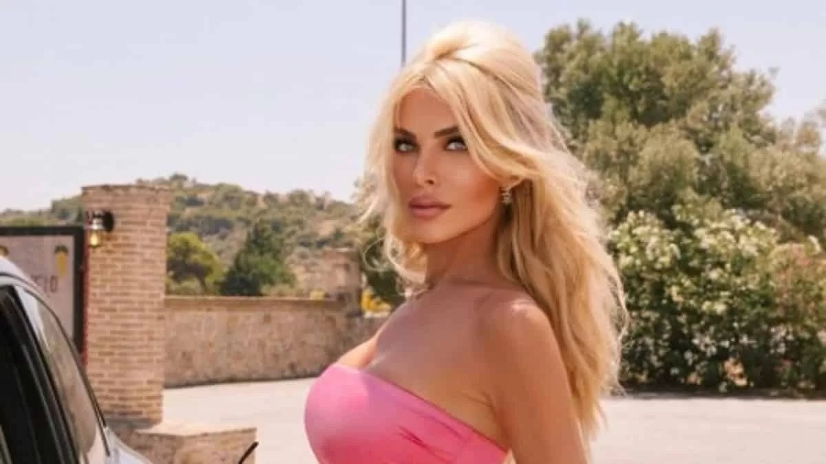 Έβγαλε τις τρέσες και έγινε άλλος άνθρωπος -  Η εντυπωσιακή καλοκαιρινή αλλαγή της Κατερίνας Καινούργιου