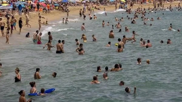 Καιρός: Ο Μαρουσάκης κρούει τον κώδωνα! Έρχονται 39αρια και θα πάρουν "φωτιά" τα κλιματιστικά