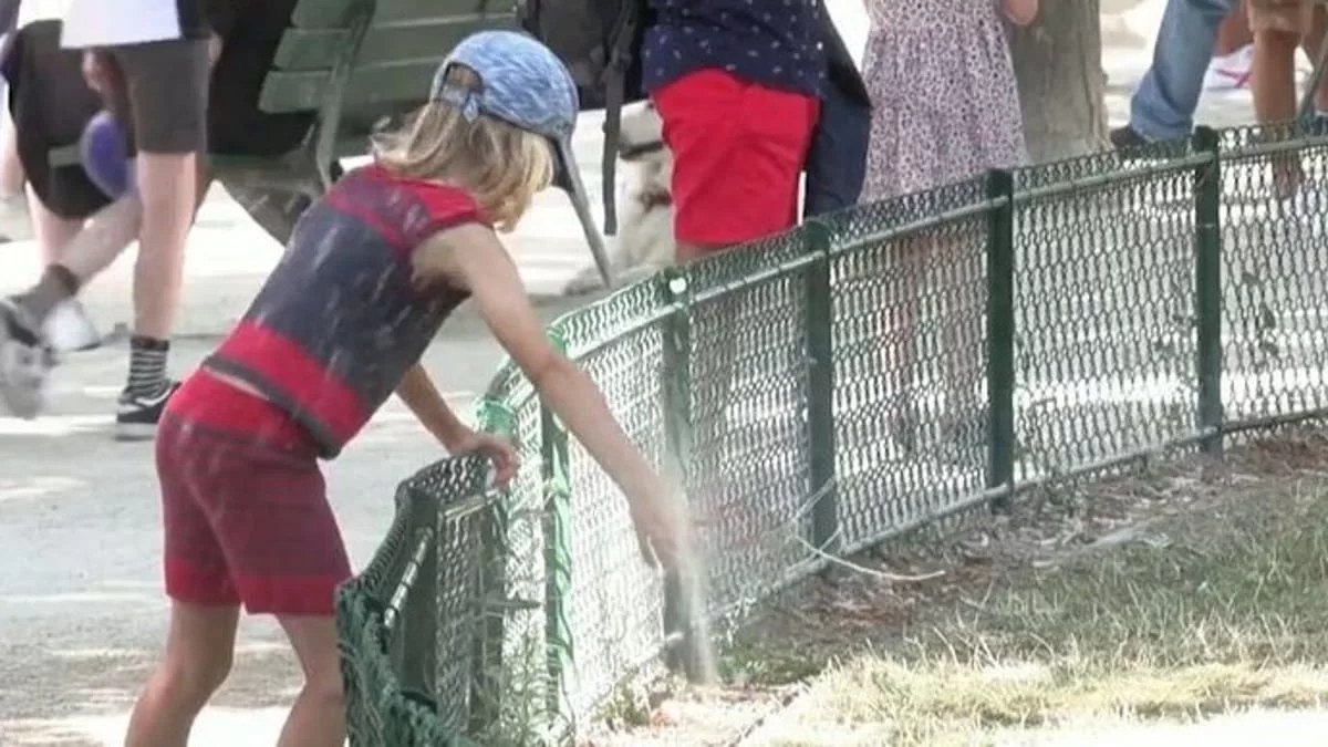 Θα "βράσει" πάλι ο τόπος - Στα ύψη για ακόμη μία μέρα η θερμοκρασία την Παρασκευή 15/7