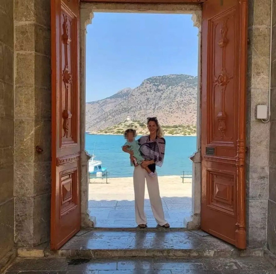 Η γυναίκα και η κόρη του Γιώργου Λιανού