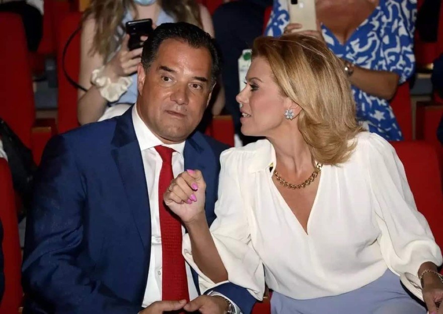 Ο Άδωνις με τη Μανωλίδου στη νέα τους κοινή έξοδο