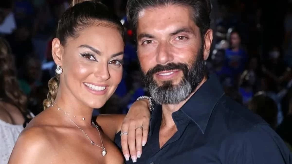 Ξύπνησε και το βρήκε στο κρεβάτι - Το τρυφερό δώρο του Μαρτίκα στη Βρισηίδα πριν φύγει για τη δουλειά