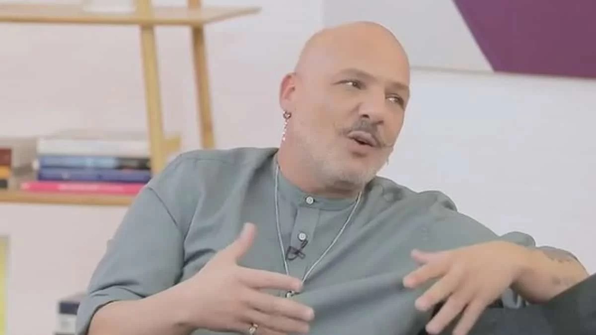 «Δεν ξέραμε τι έπρεπε να γίνει, φέτος δεν υπήρχε...» - Ο Μουτσινάς "σπάει" τη σιωπή του για τα νούμερα τηλεθέασης
