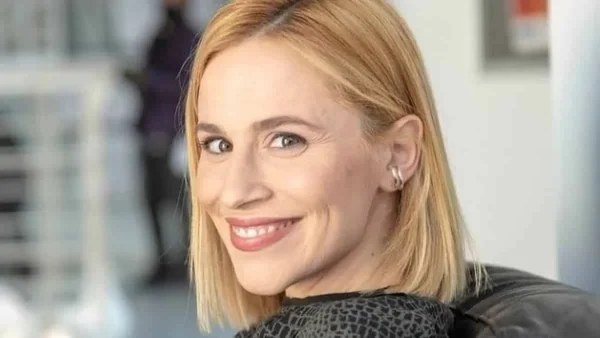 "Αρνούμαι να σε χαιρετήσω..." - Ανακοίνωσε το τέλος η Νάντια Μπουλέ